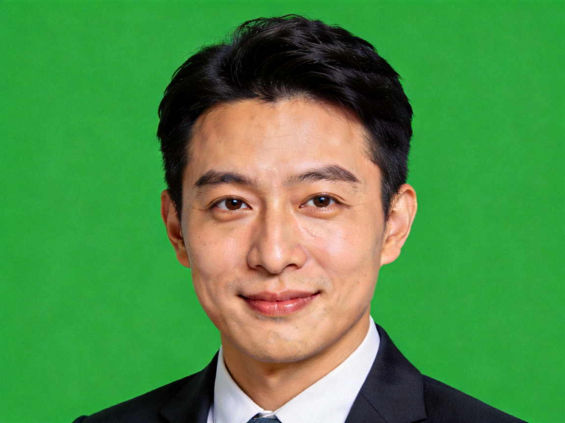 c7娱乐安全架构师王安全头像，绿色背景象征安全与守护